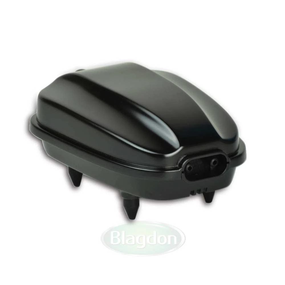 Blagdon Liberty Solar Air Pump - 1055741 1 Blagdon Liberty Solar Air Pump - 1055741