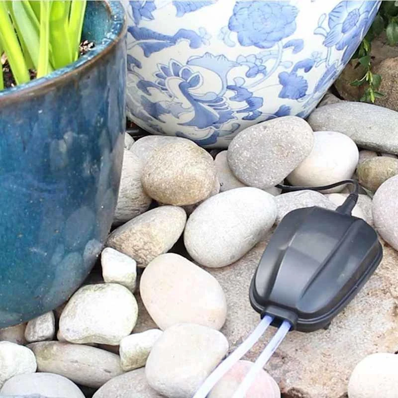 Blagdon Liberty Solar Air Pump - 1055741 3 Blagdon Liberty Solar Air Pump - 1055741 - Image 3